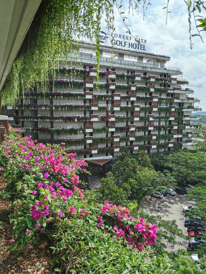 Forest City Golf Hotel Nusajaya  Exteriér fotografie
